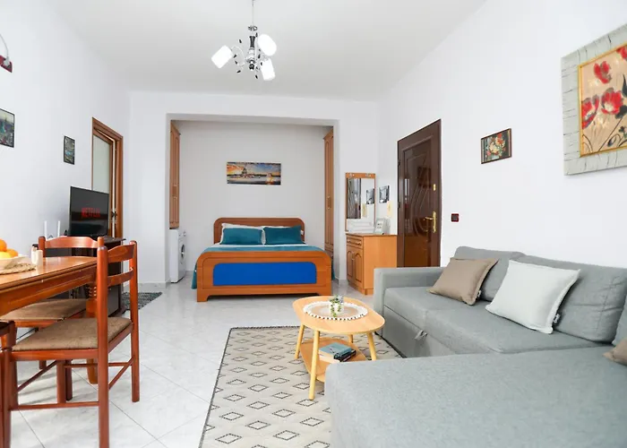 Apartament Lungomare - By Eka Luxury Wlora