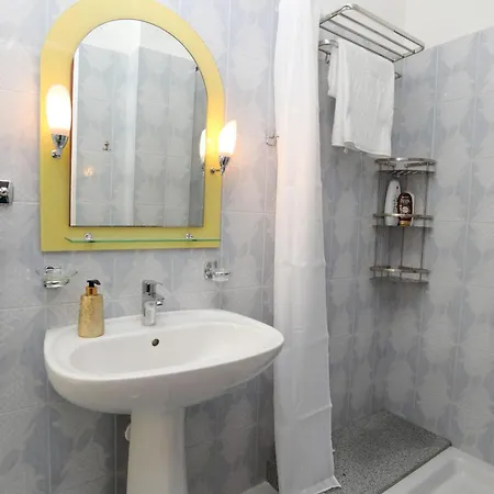 Lungomare - By Eka Luxury Apartment