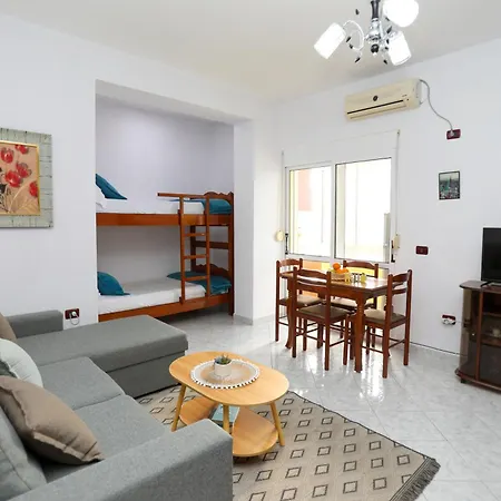 Apartment Lungomare - By Eka Luxury