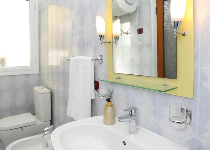 Apartament Lungomare - By Eka Luxury *